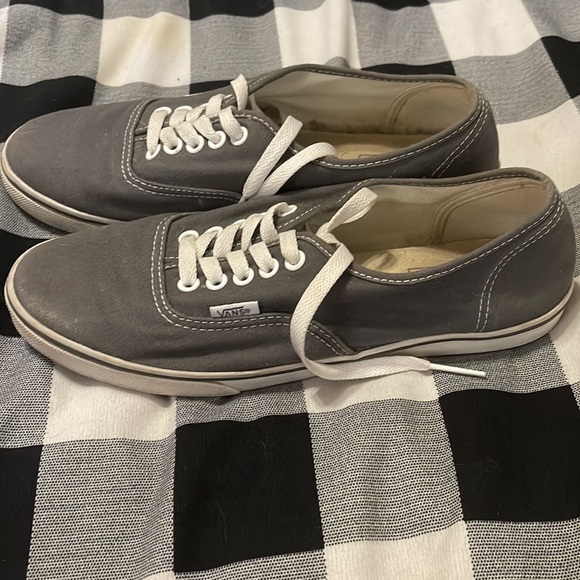 VANS Off the Wall slide on shoes - Picture 2 of 3